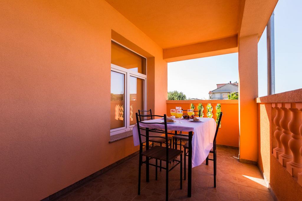 Apartments Angelina Sukošan Zewnętrze zdjęcie